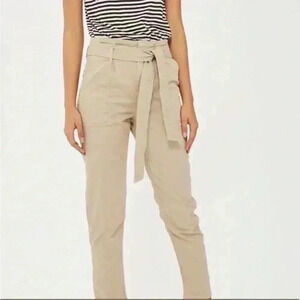 TopShop Paperbag Boyfriend Utility Khaki Front Tie Beige Ivory Pants Size 2